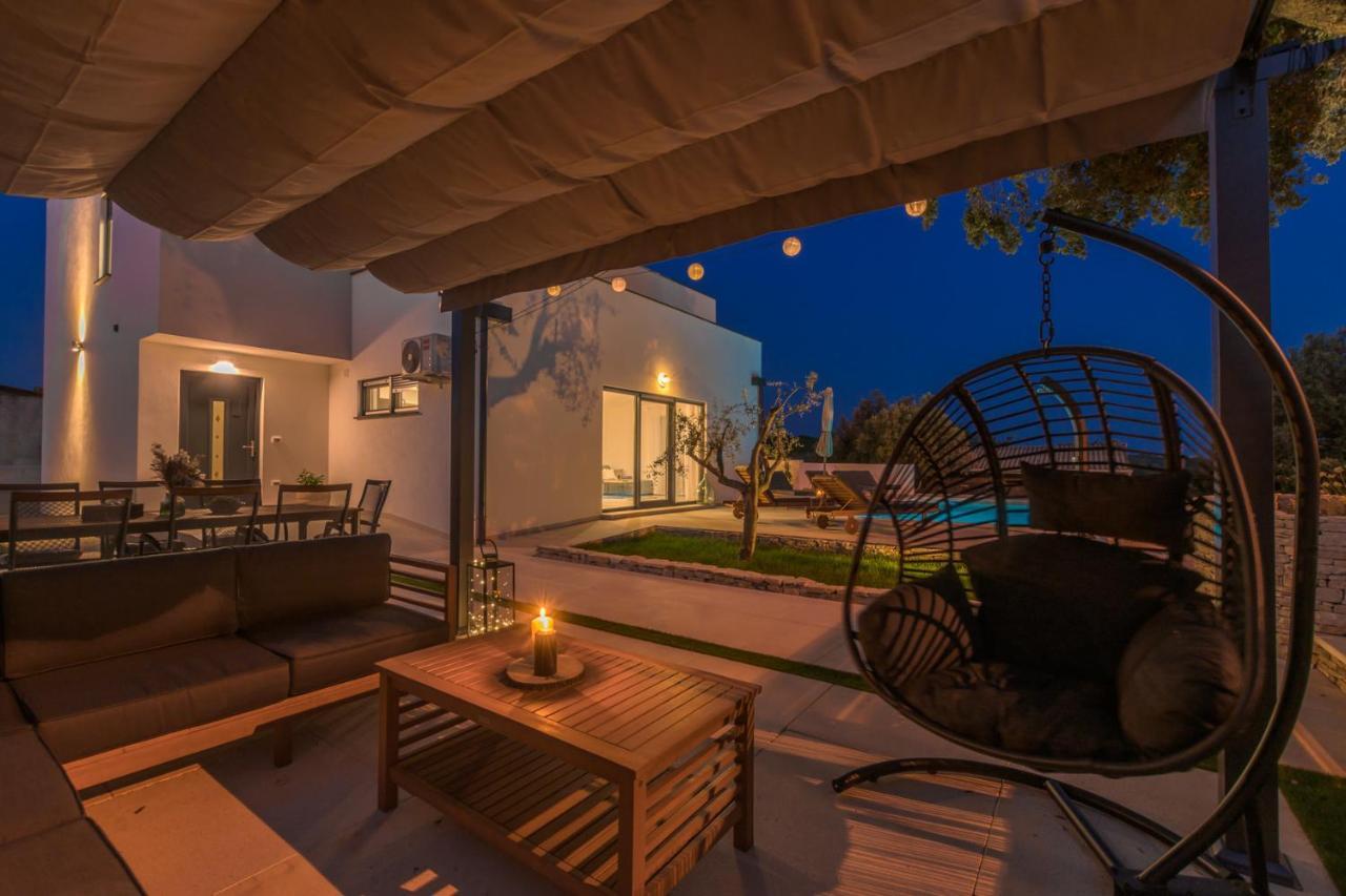 Vila Hana Pula Exteriér fotografie