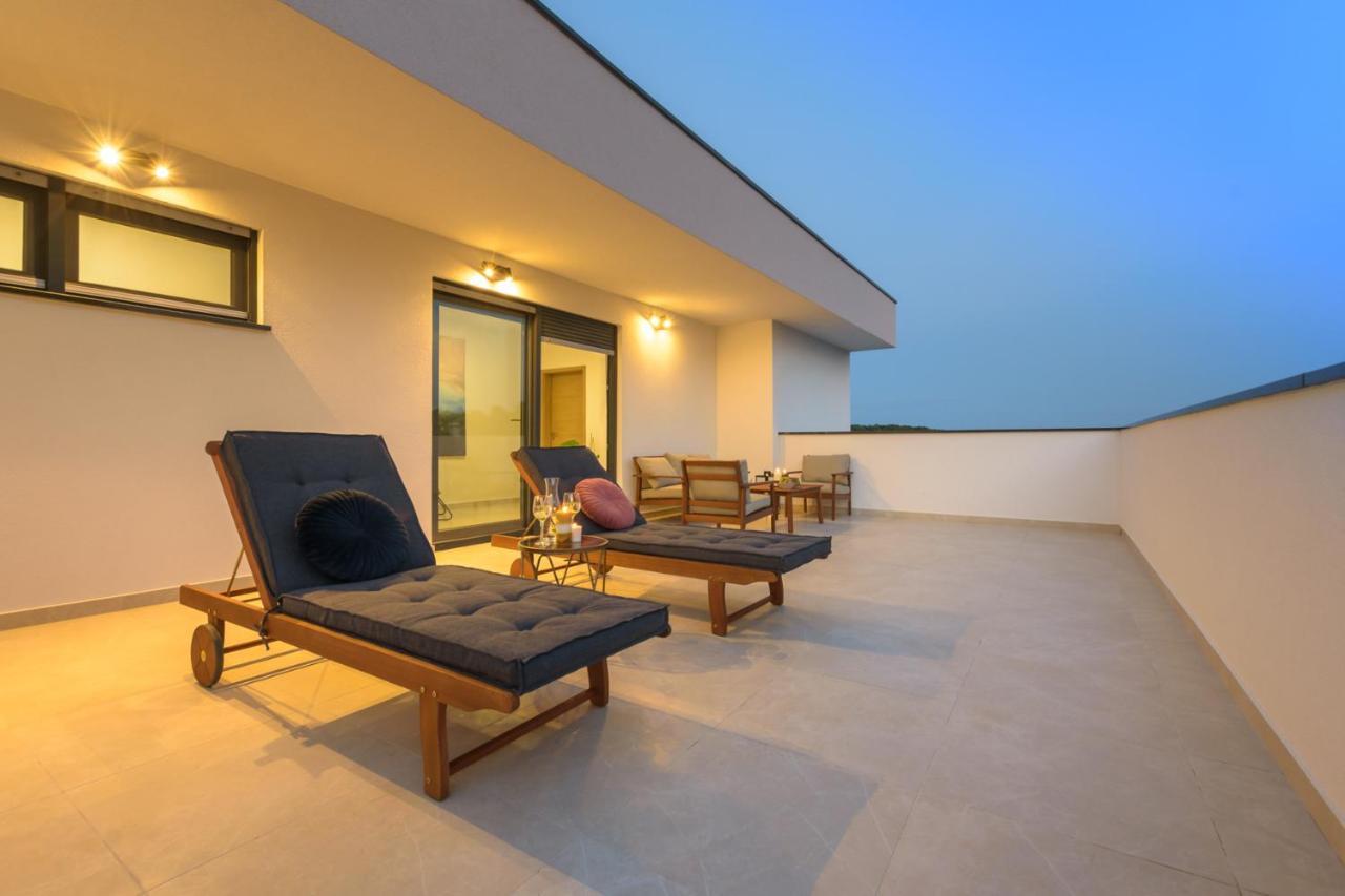 Vila Hana Pula Exteriér fotografie